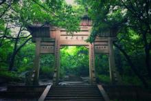 灵岩山4