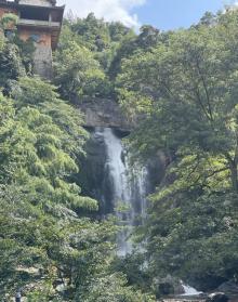 石梁飞瀑11