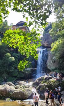 石梁飞瀑4