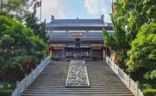 灵岩禅寺1
