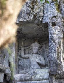 飞来峰造像8