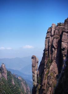 巨蟒出山11