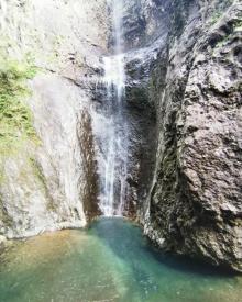 含羞瀑2