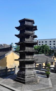 观音寺石塔11