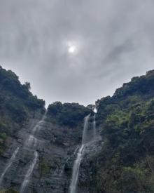 红岩双瀑1
