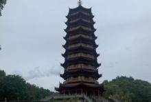 栖光万佛宝塔1