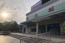 屯溪到黄山风景区乘车处3