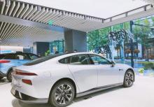 新能源汽车展示体验中心2