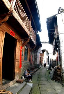 住龙红色景区1