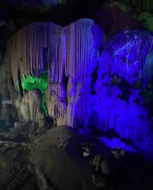 聚龙洞风景区1