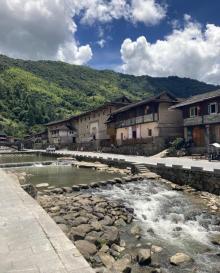 塔下村25