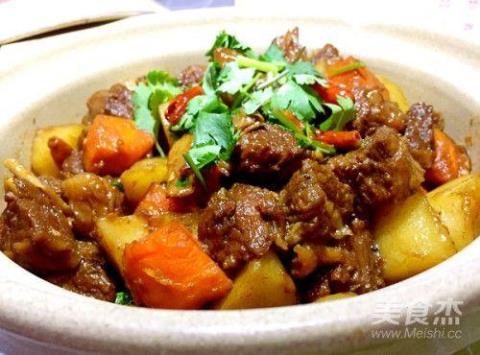 土豆牛肉的做法  土豆牛肉的做法