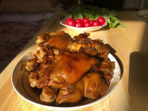 酱猪蹄的做法  猪蹄做法最正宗的做法