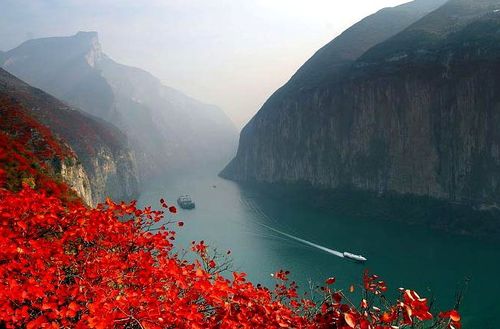 关于三峡景的诗句合集(精选) 关于三峡诗句古诗