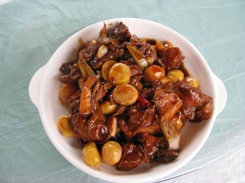 栗子鸡的做法 电饭煲做糖炒栗子做法
