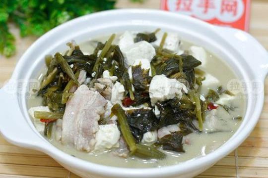 雪里蕻炖豆腐 雪里蕻豆腐汤的做法