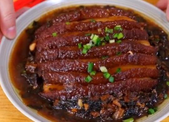 梅菜扣肉怎么做 梅菜扣肉正宗做法