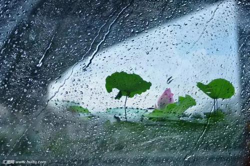 关于梅雨时节心情沉闷句子大全 关于梅雨时节的古诗词有哪些