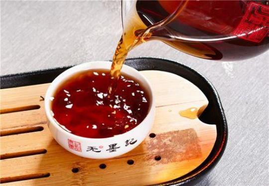普洱茶茶汤颜色