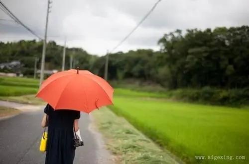 关于形容回家愉快的句子说说心情大全 形容回家的诗词