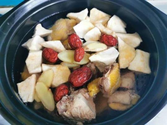 榴莲壳炖鸡的功效与作用