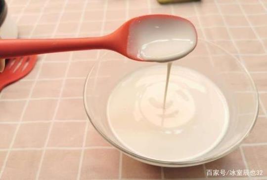 正确米糊加牛奶冲法