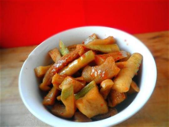 腌青萝卜条的做法大全