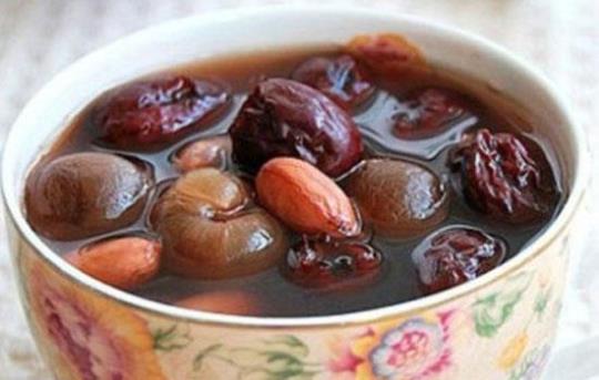 大枣桂圆枸杞煮水有什么功能