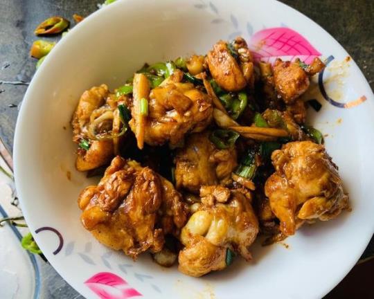 鸡腿炒什么菜好吃