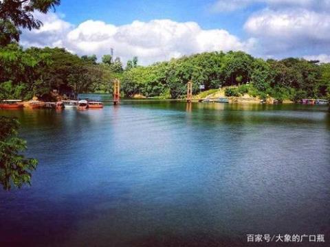 关于形容风光美的诗句是合集(优选) 关于形容风光的四字词语