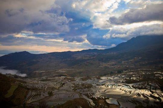 红河旅游攻略，带你畅游美丽风光