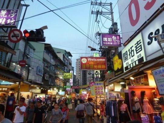 台湾淡水旅游攻略详细体验当地文化与美食
