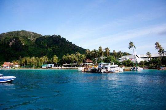 普吉岛与吉隆坡哪里旅游比较好