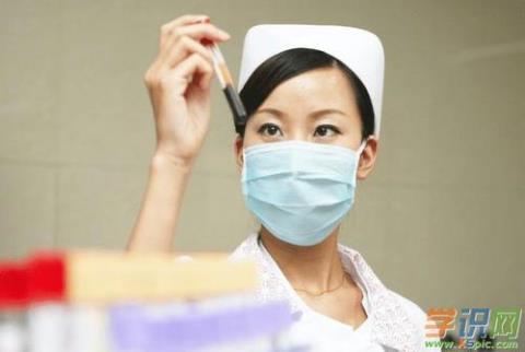 关于写一些赞美护士的名言警句大全 多一些赞美和鼓励
