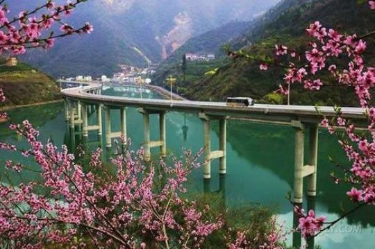 兴山旅游（探寻兴山旅游背后的文化底蕴）