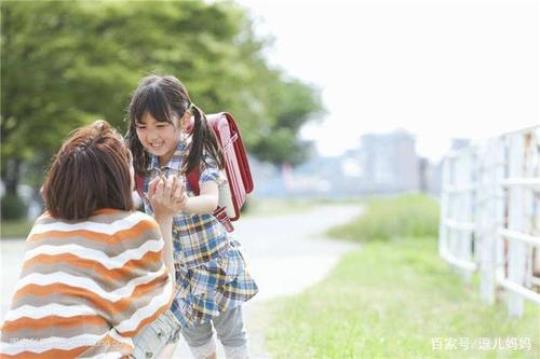关于描写放学的唯美句子大全 关于描写放学后的校园的句子