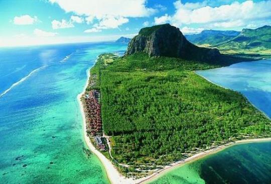 夏季旅游推荐去哪里度假最舒适？