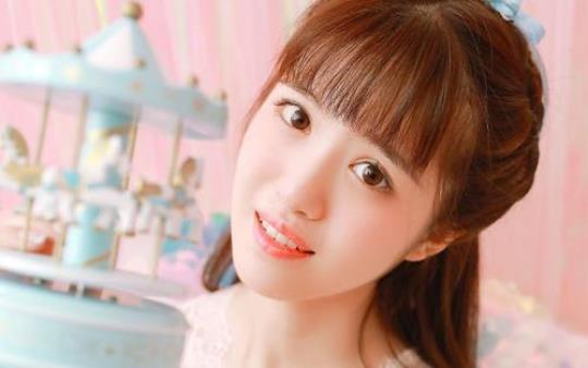 关于向女性表达好感的句子大全 女性的自我表达