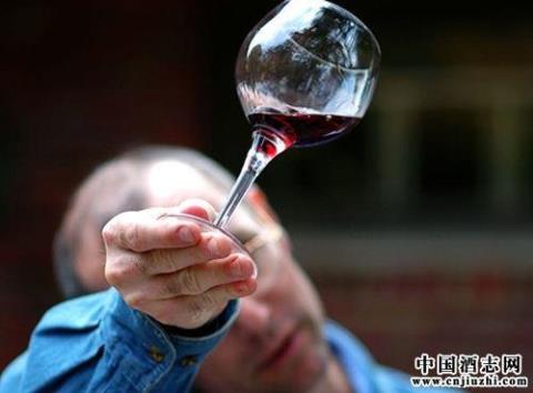 关于品酒品人生的句子6大全 品酒如品人生的诗句